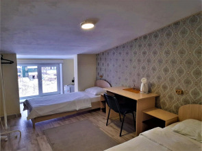 Хостел на Новособорной