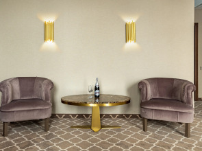 Отель Ирыстон