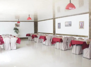 Отель Оазис