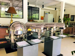 Отель Flower Garden Eco Village