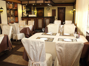 Отель Гостиничный Комплекс Парк отель Д-град