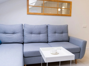 Апартаменты Дизайнерская мансарда в 150 метрах от моря