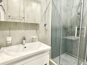 Апартаменты люкс с балконом