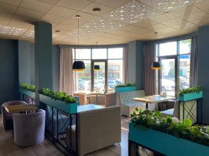 Отель Golden Palace