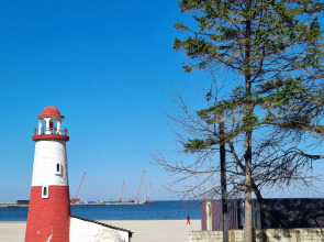 Апартаменты LovelyHome39 на Набережной у Моря