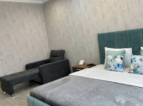 Апартаменты на Оранжерейной