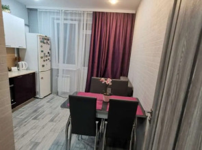 Квартира День и ночь на Родионова