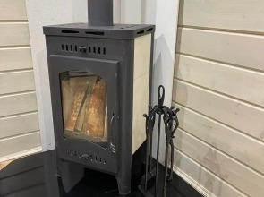 Гостевой Дом Дом для 4-х с Видом на Озеро