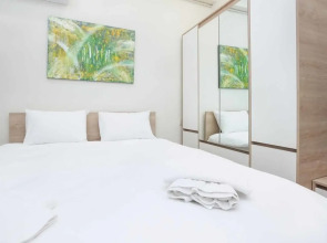 Апартаменты on Yekmalyan Str. 1-23/2