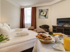 Отель Alfavito Kyiv