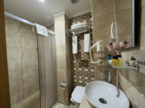 Отель Ethnica Old City