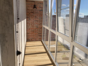 Апартаменты дизайнерские Лофт с видом на город