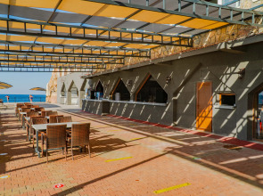 Отель Senza Garden Holiday Club