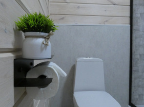 Частный Дом 5 с Двуспальной Кроватью