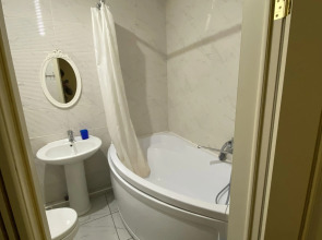 Апартаменты Студия в новостройке на первом этаже