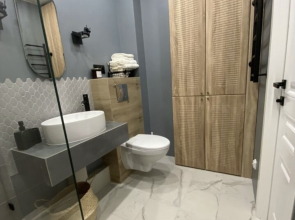 Апартаменты с видом на город на бульваре 75-летия Победы 1