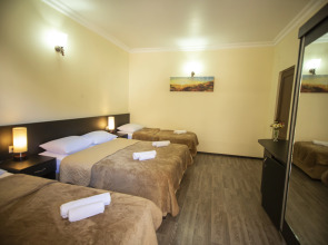 Отель Chveni Ezo