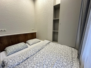 Апартаменты в Сталинском доме в центре