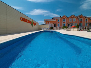 Апартаменты с круглогодичным бассейном и прекрасным видом