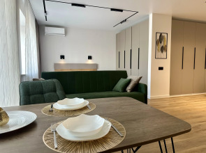 Квартира Happy Mercury просторная студия рядом с метро недалеко от центра