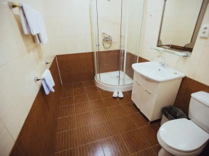 Отель Версаль