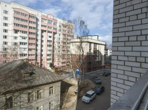 Квартира на Челюскинцев 62 НаСутки35