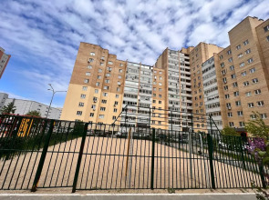 Апартаменты 2кв Восточный Суходольская 14