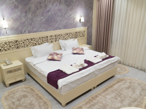 Silk Road Empire Hotel