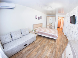 Апартаменты Saratov Lights Apartments на Мичурина18