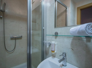 Отель Putnik Inn Belgrade