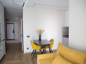 Апартаменты на Комарова