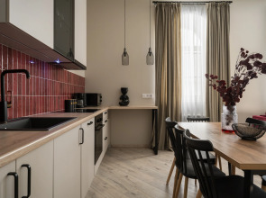 Квартира Трехкомнатная на Канале Грибоедова