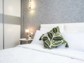 Апартаменты Мореон Просторные Рядом с Бухтой Золотой Рог