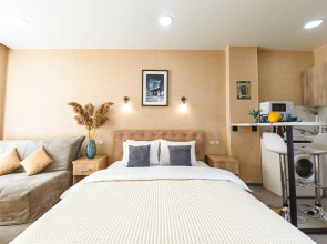 Апартаменты Премиум Студия Голубые Дали 9 B-Flats