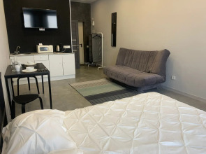 Апартаменты на Верхнеторговой 4