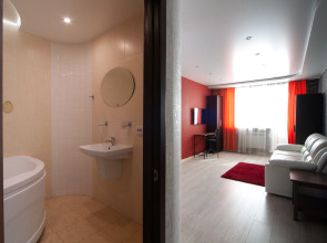 Апартаменты двухкомнатные с джакузи на Горького 1