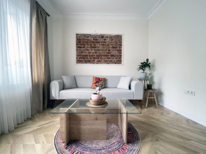 Апартаменты 2BR+2Bath entire apt with Balcony at central location