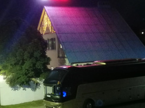 Belyij Dom Na Trasse M4 Don Hotel	