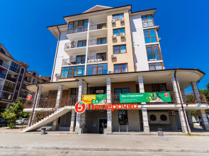 Апартаменты Недалеко от Моря от LetoAрart