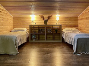 Квартира Двухуровневая Мансарда с Видом на Замок