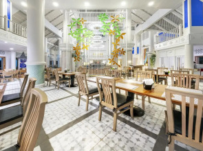 Курортный отель Chada Thai Village