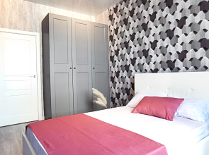 Апартаменты стильные: «МОИАпарт-Лофт» в центре у Парка Гагарина