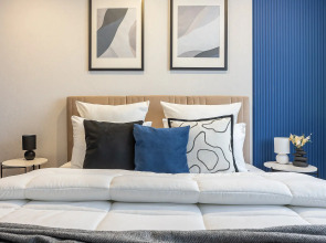 Апартаменты улучшенные, в центре города, с тремя спальнями