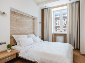 Апартаменты в центре на независимости