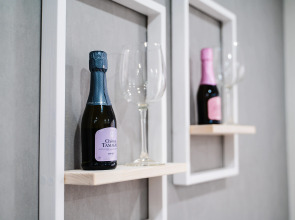 Квартира Дизайнерская на Маршала жукова