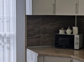 Квартира Flatirini с панорамными окнами в ЖК Весна