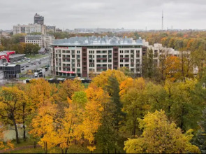 Апартаменты Cozy River and Park View Apartment