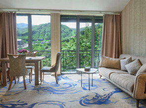 Aurora Resort Tsaghkadzor, By One