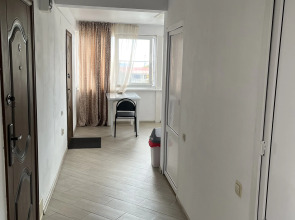 Апартаменты Двухместный Улучшенный с Балконом и Ванной Комнатой