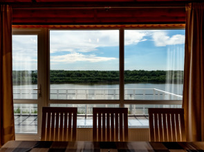 Гостевой дом на берегу реки Ахтуба